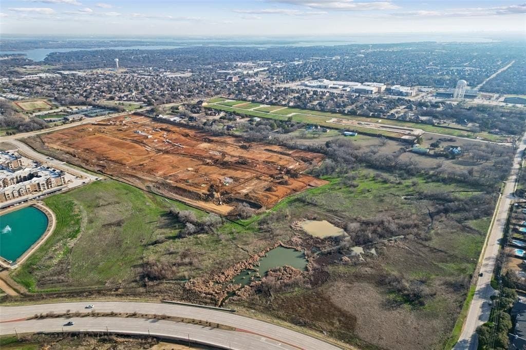 28.05 acres in Denton County featured view