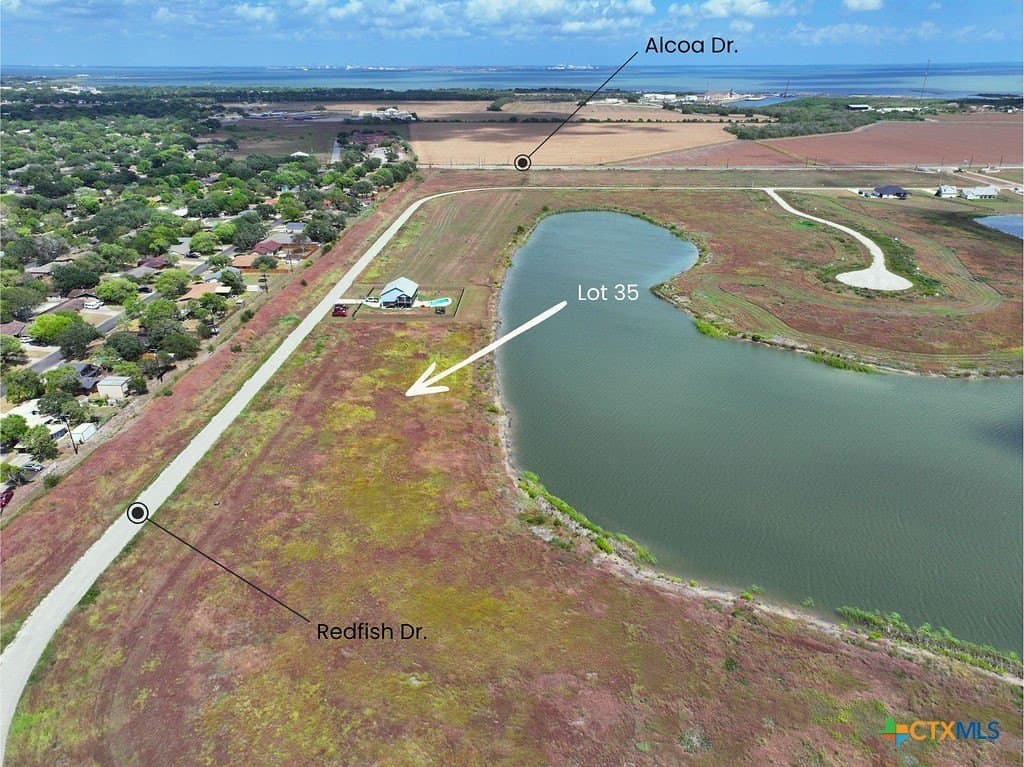 0.71 acres in Calhoun County - photo 4