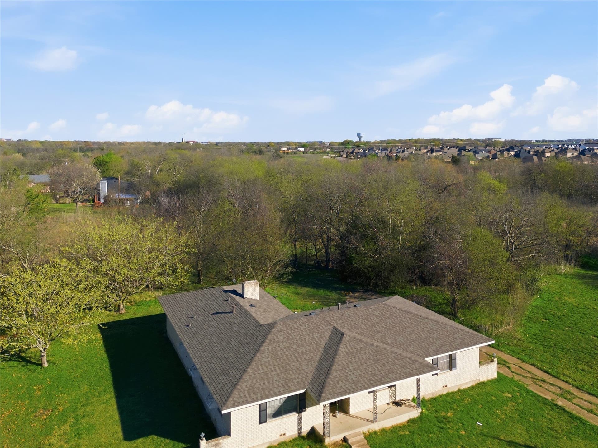 7.89 acres in Ellis County - photo 9