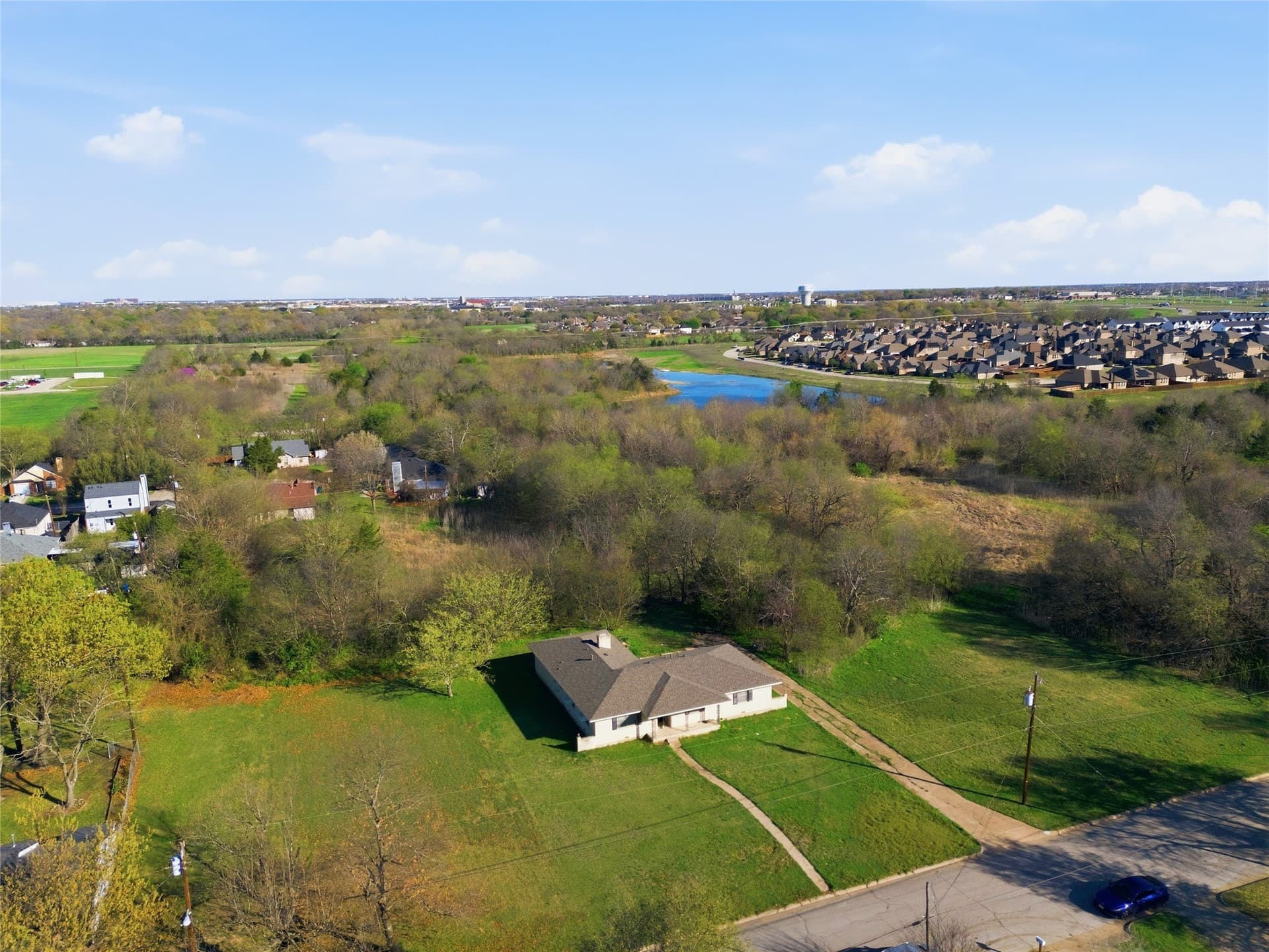 7.89 acres in Ellis County - photo 3