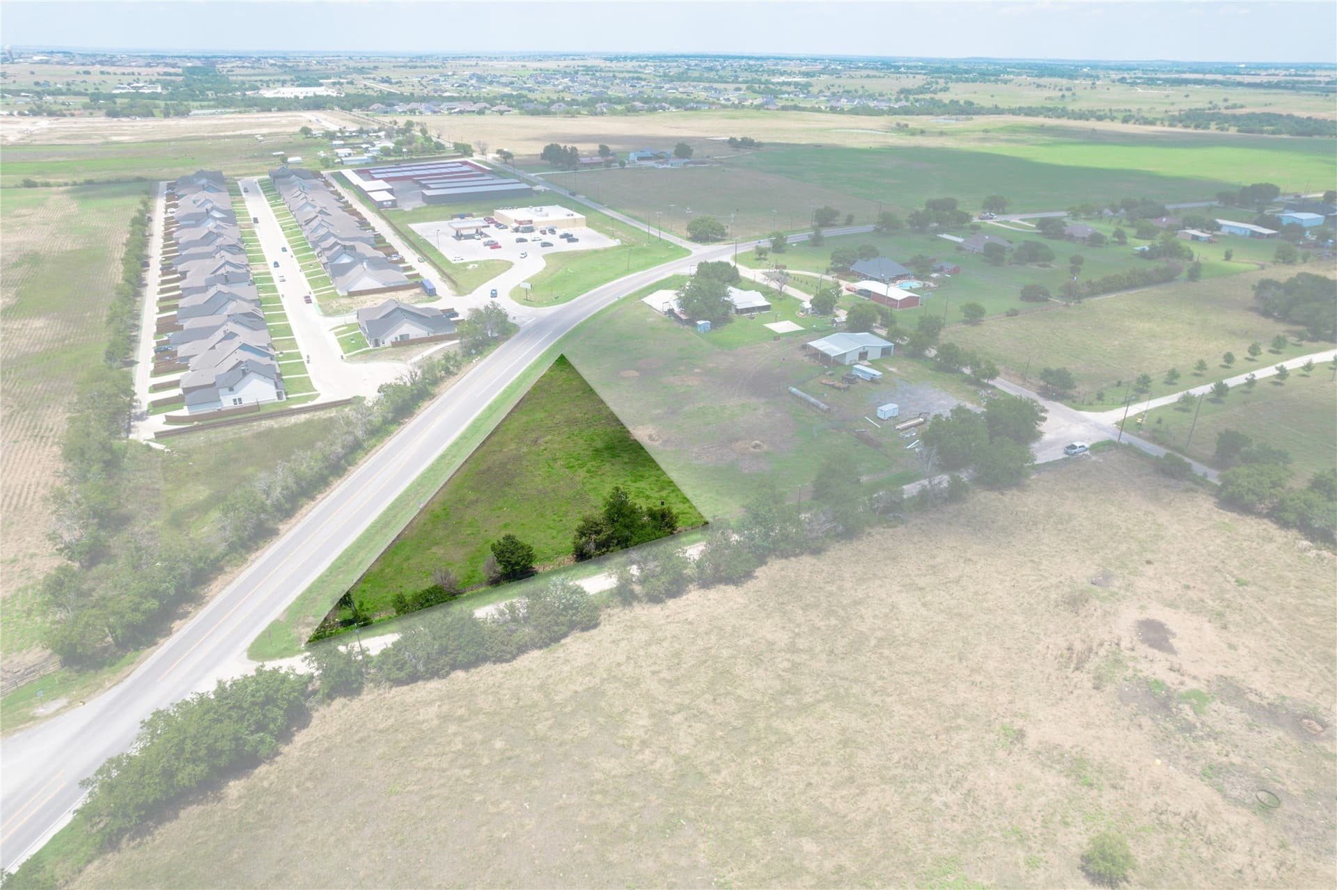 1 acres in Johnson County - photo 3