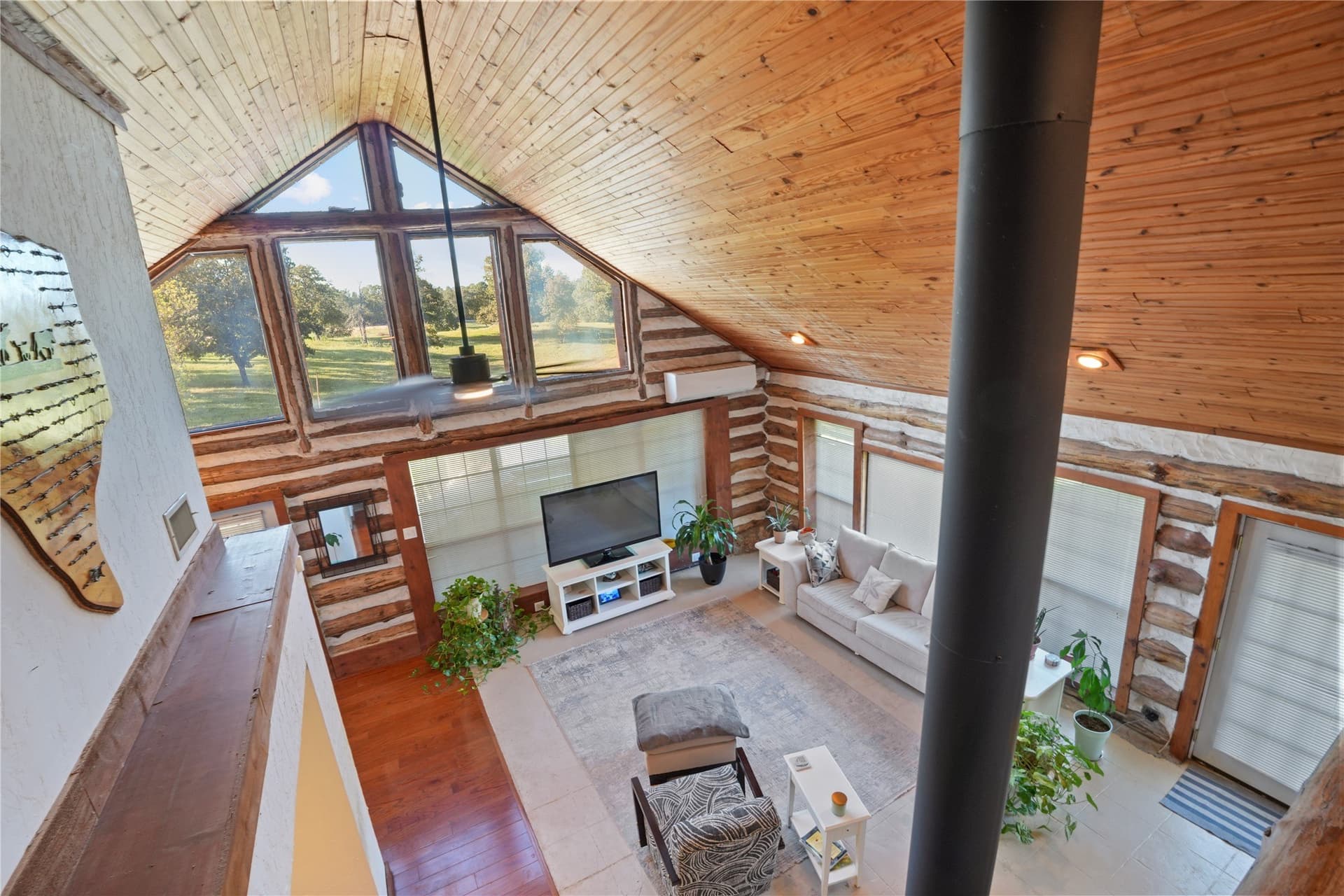 34.34 acres in Anderson County - photo 9
