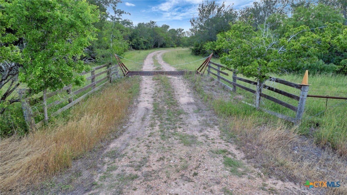87.56 acres in Victoria County - photo 41