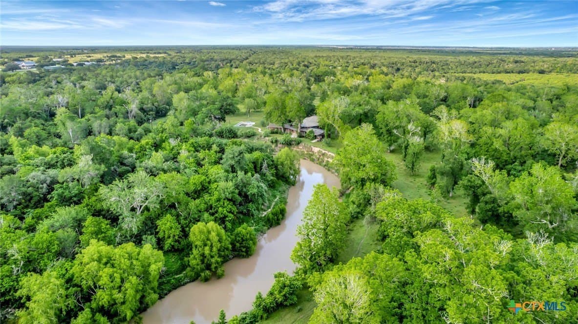 87.56 acres in Victoria County