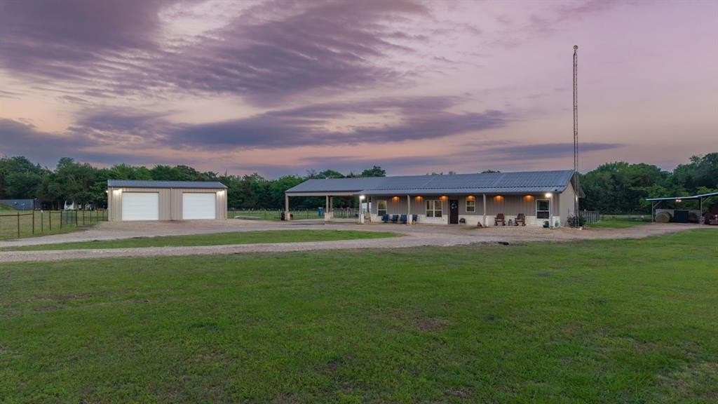 10 acres in Hunt County featured view