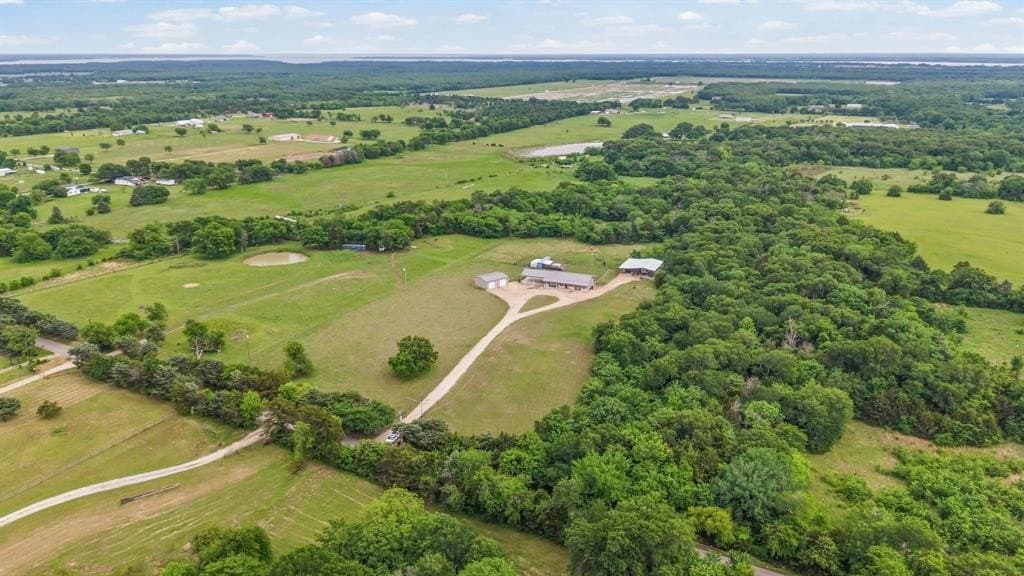 10 acres in Hunt County gallery image 3