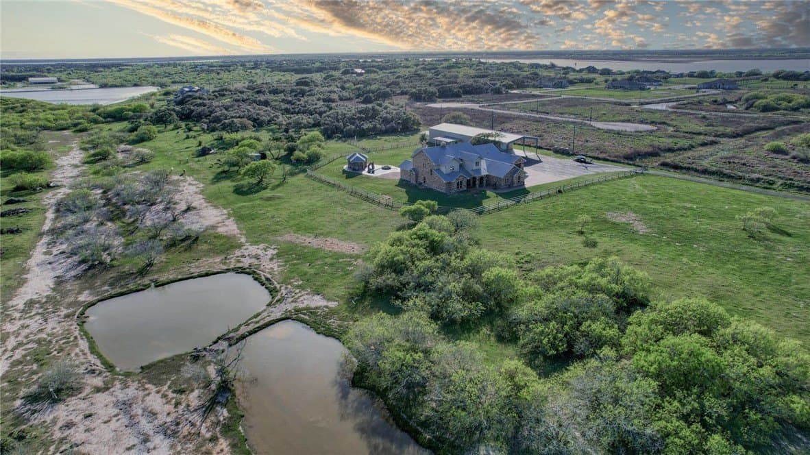 20 acres in Nueces County - photo 38