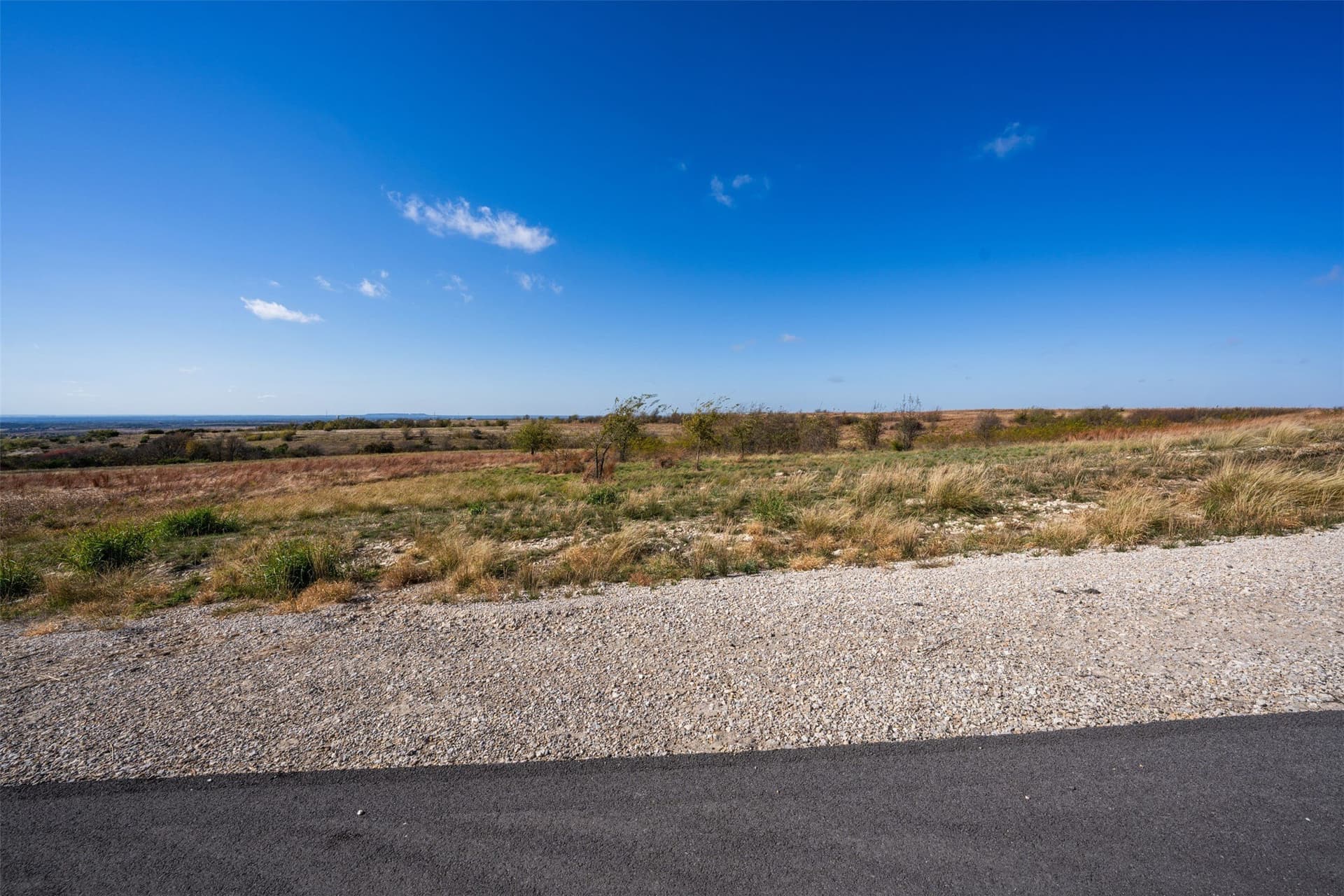 2.2 acres in Hood County gallery image 4