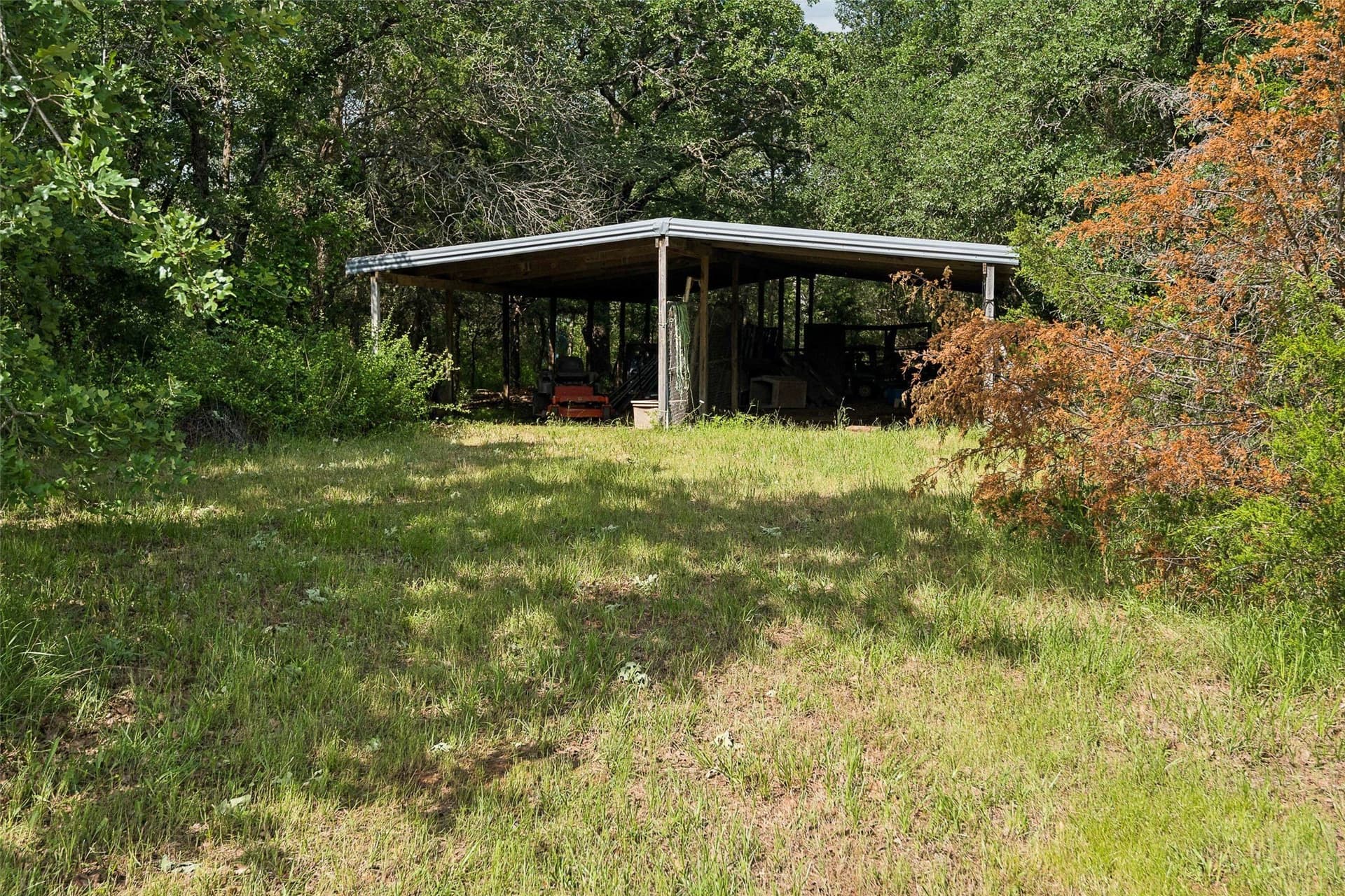 23.3 acres in Wise County - photo 14