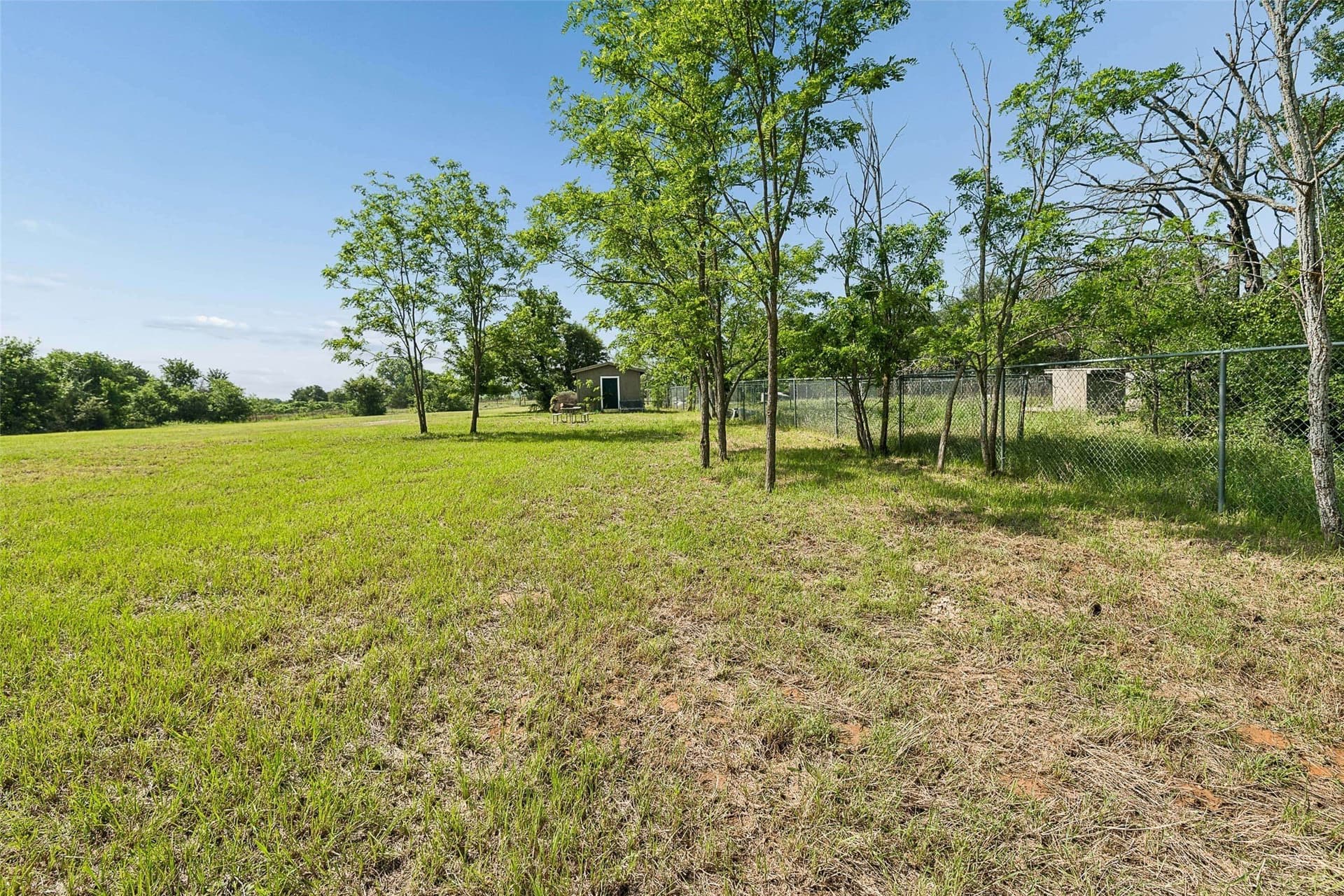 23.3 acres in Wise County - photo 21