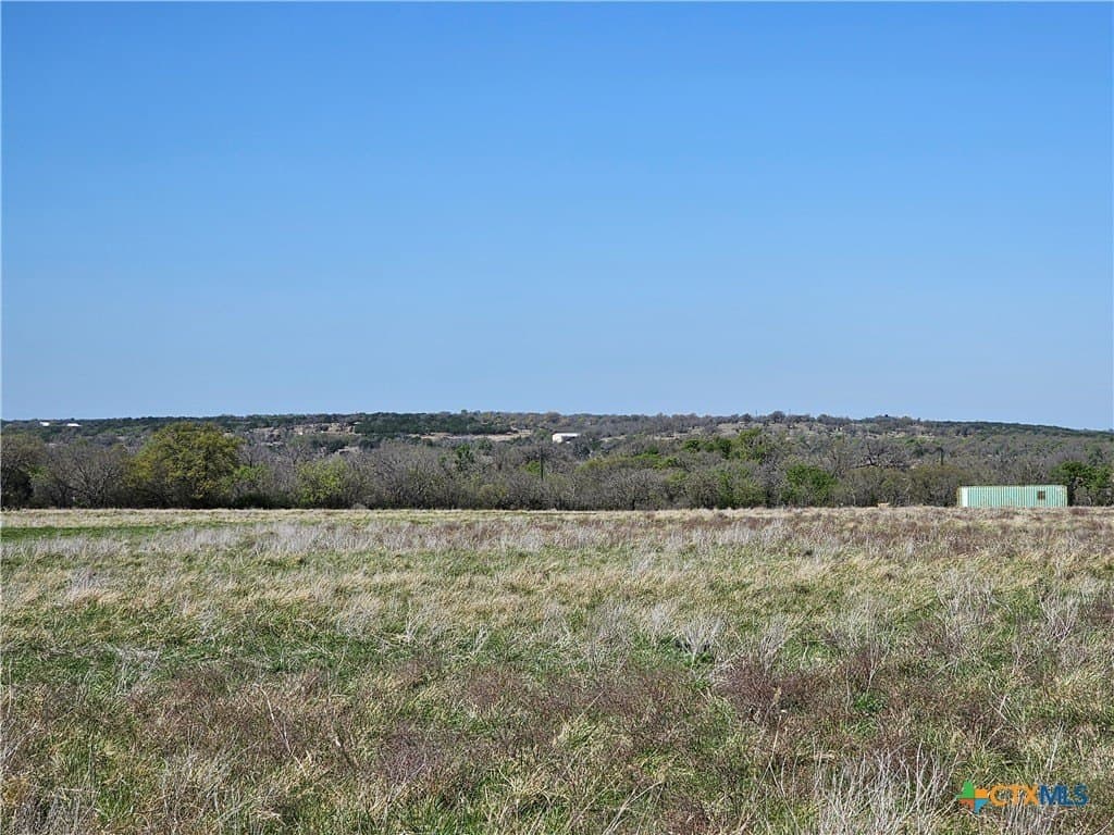 5.33 acres in Burnet County gallery image 2