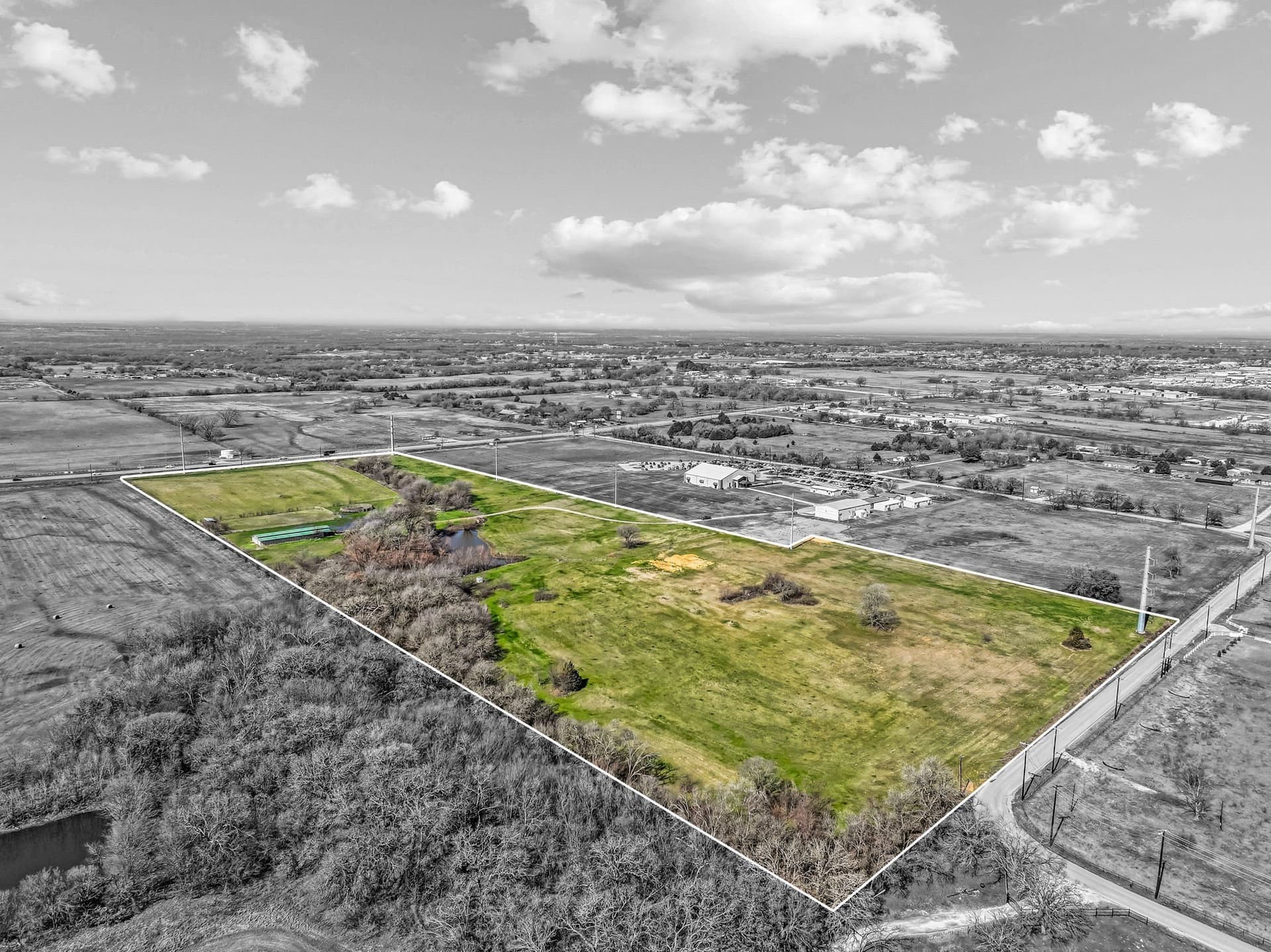 30.4 acres in Denton County - photo 4