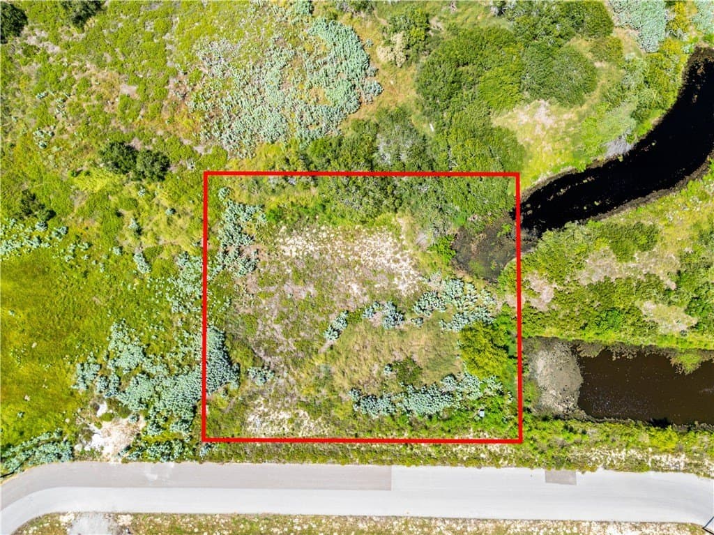 0.56 acres in Nueces County - photo 6