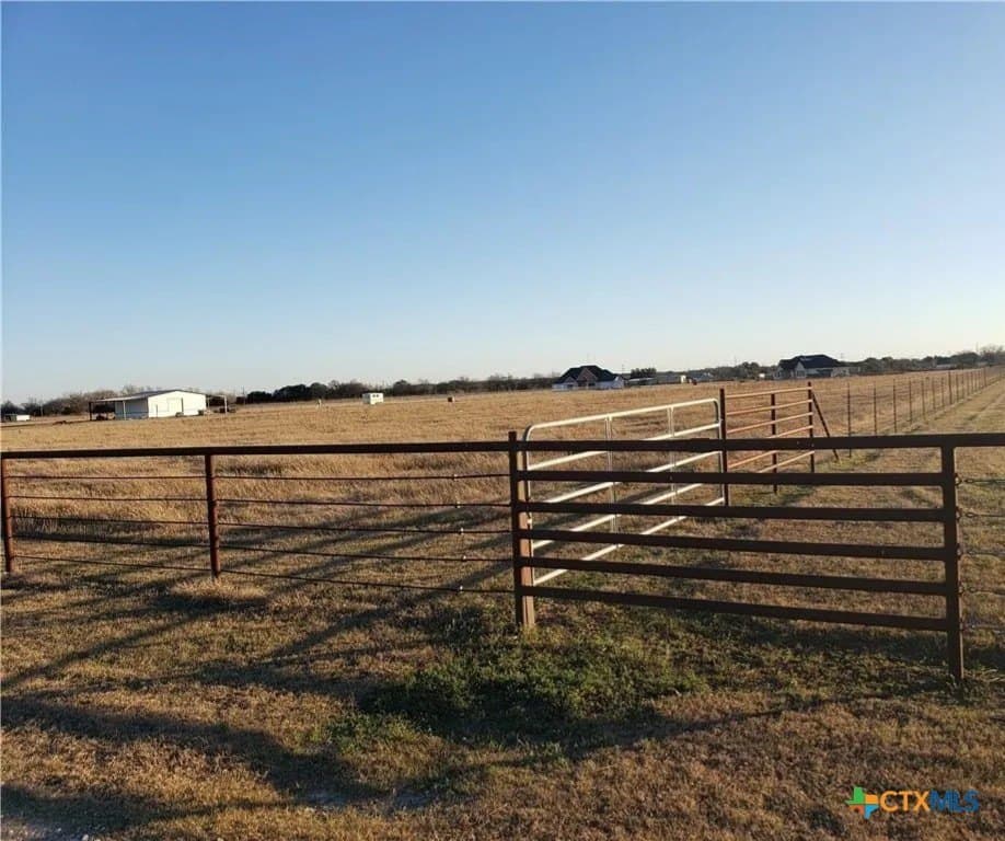 4.83 acres in Bell County gallery image 2
