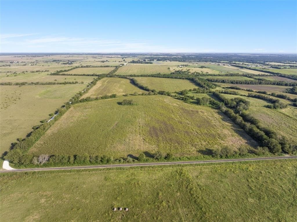 106.49 acres in McLennan County gallery image 3