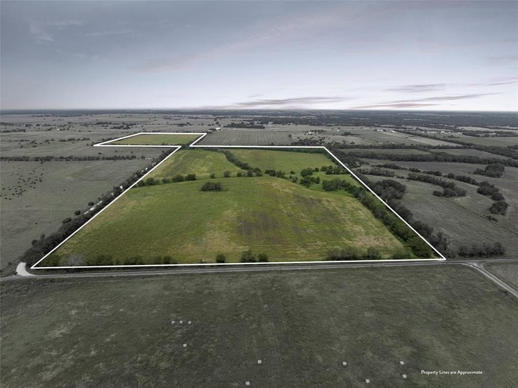 106.49 acres in McLennan County gallery image 2