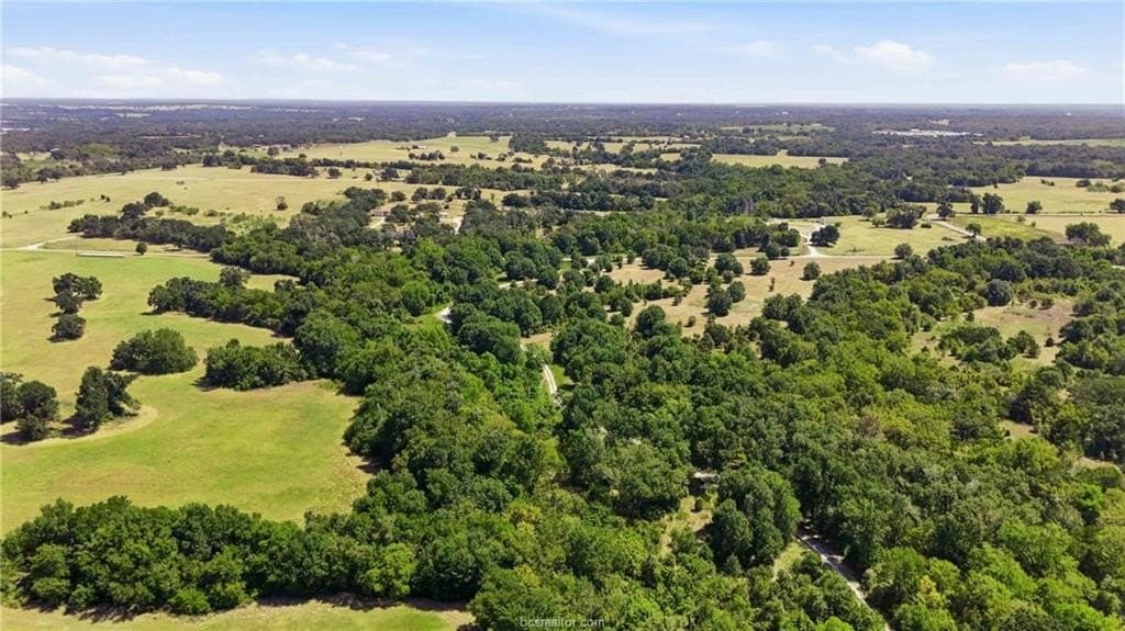 23.69 acres in Robertson County - photo 4