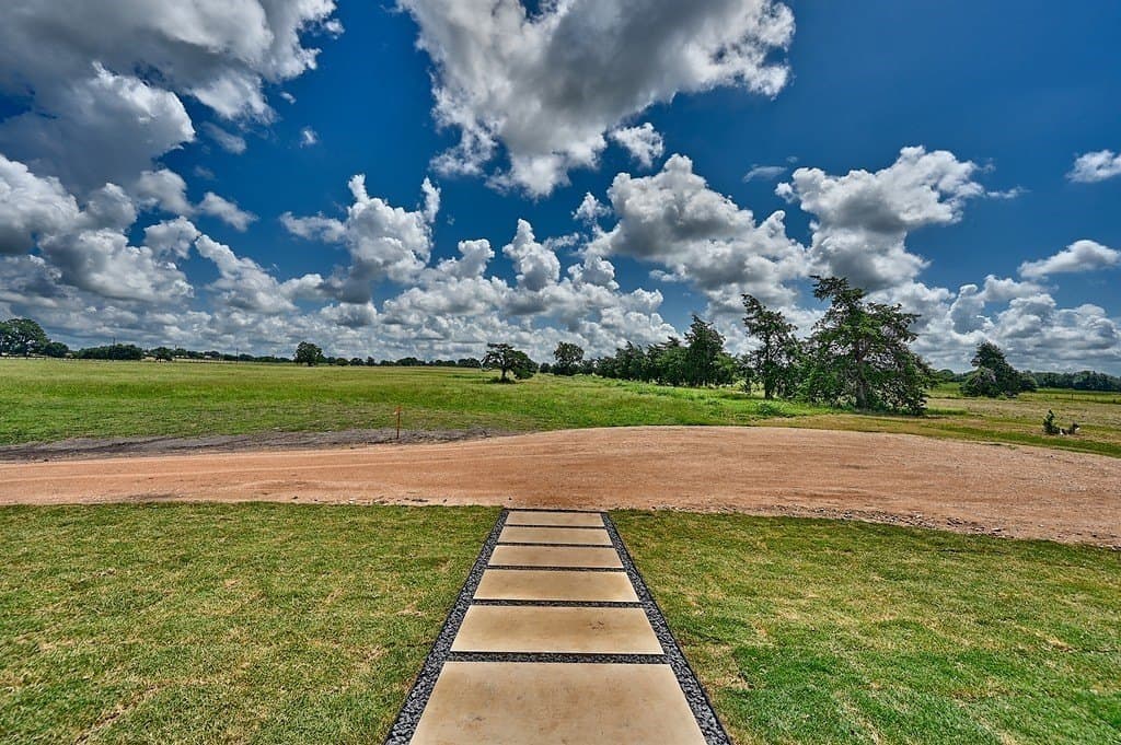 26.11 acres in Washington County gallery image 4