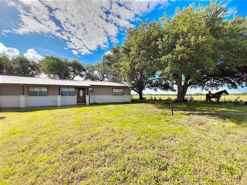 47.57 acres in Bee County - photo 30