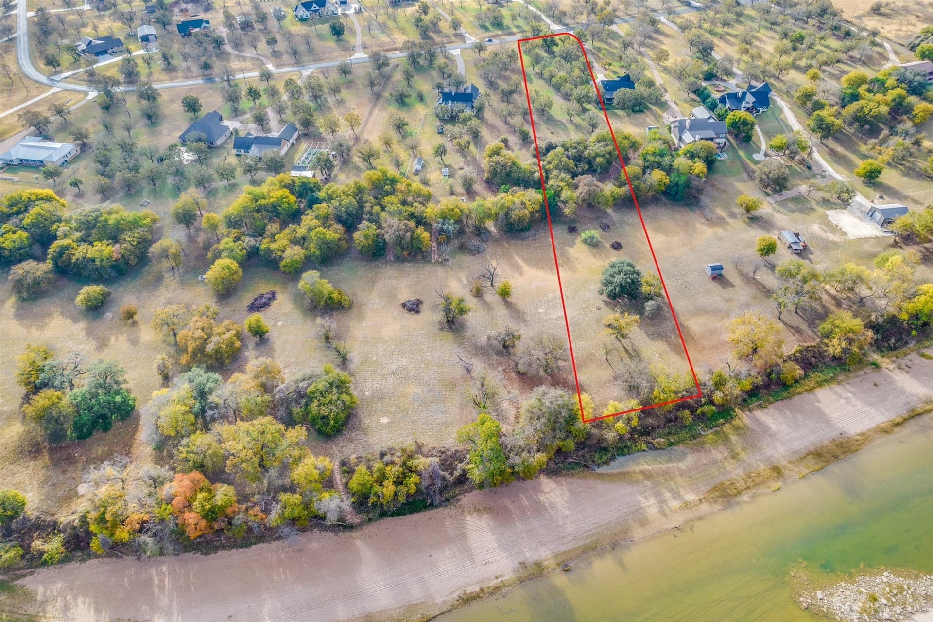 2.21 acres in Hood County