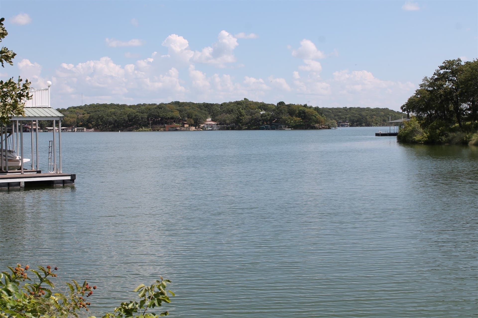 1.01 acres in Wise County gallery image 3