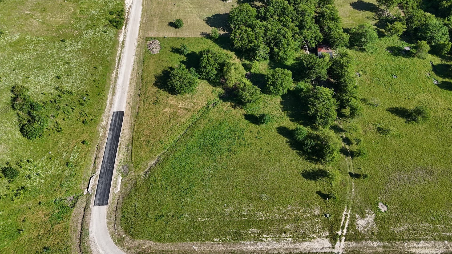 2 acres in Hill County - photo 5