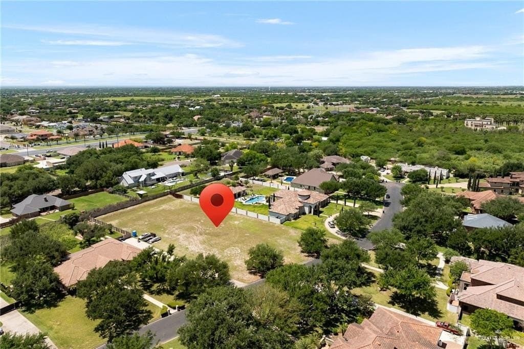 1.09 acres in Hidalgo County - photo 8