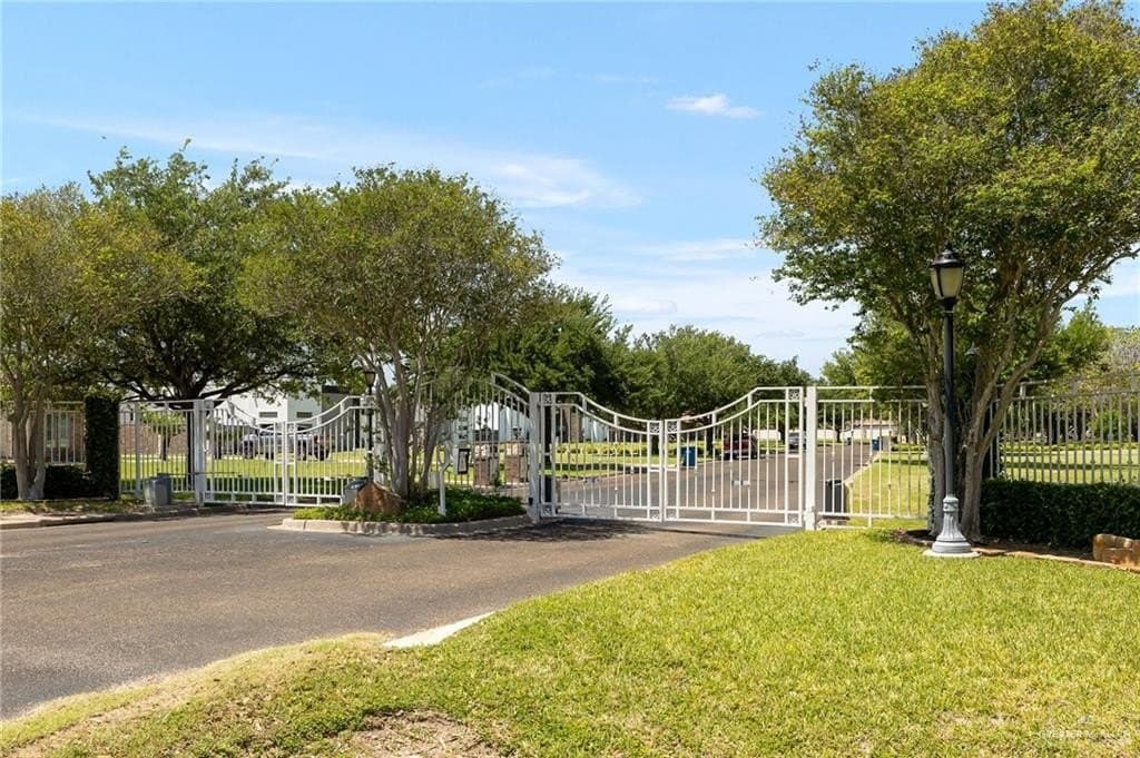 1.09 acres in Hidalgo County - photo 10