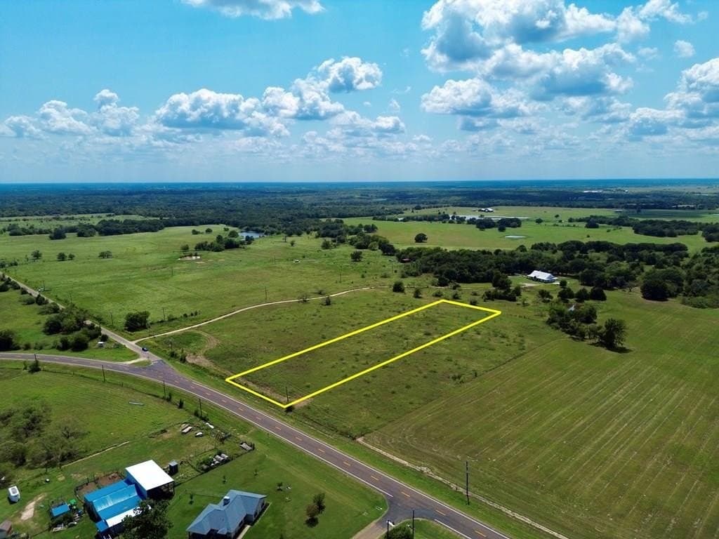 1.89 acres in Kaufman County
