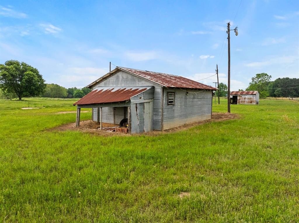 34.04 acres in Camp County gallery image 3