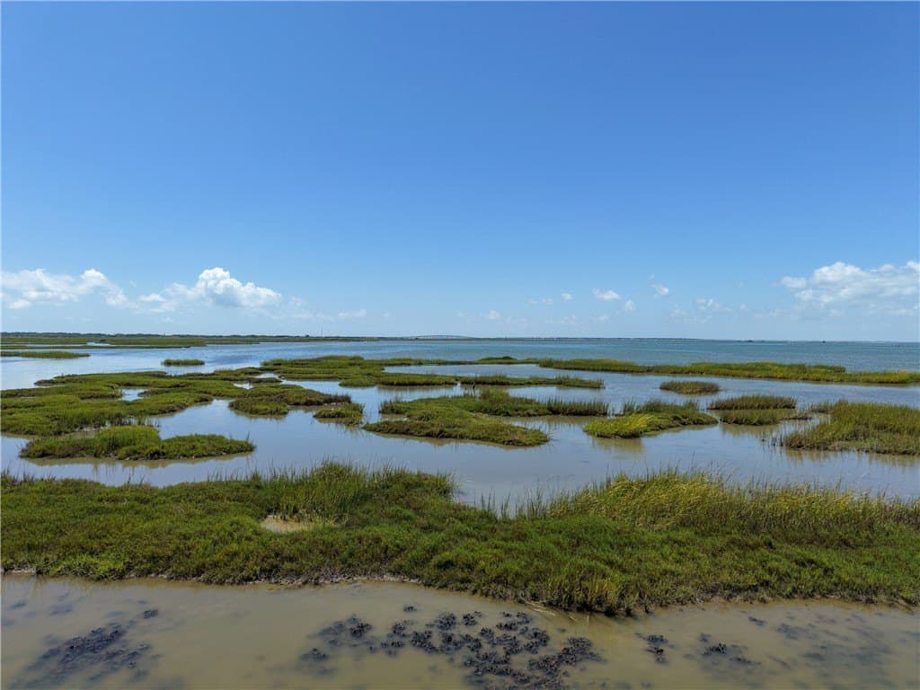 0.2 acres in Aransas County - photo 4