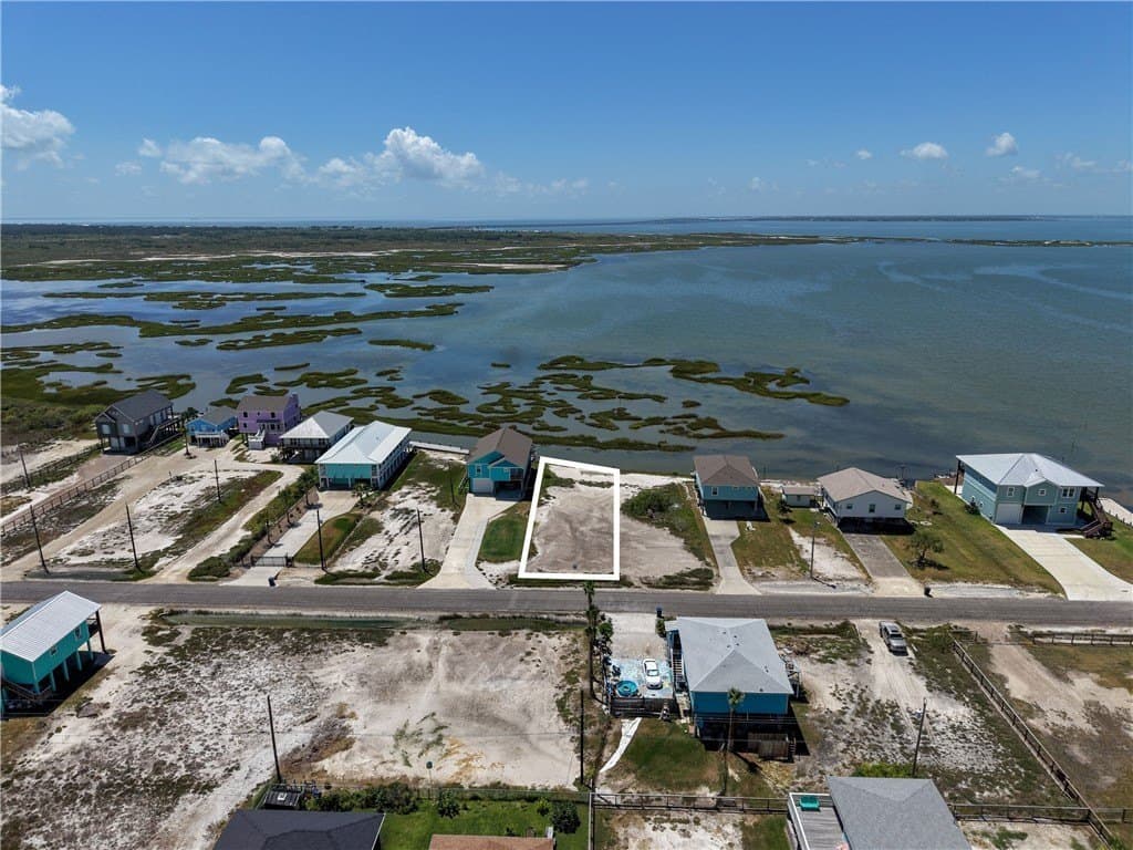 0.2 acres in Aransas County - photo 2