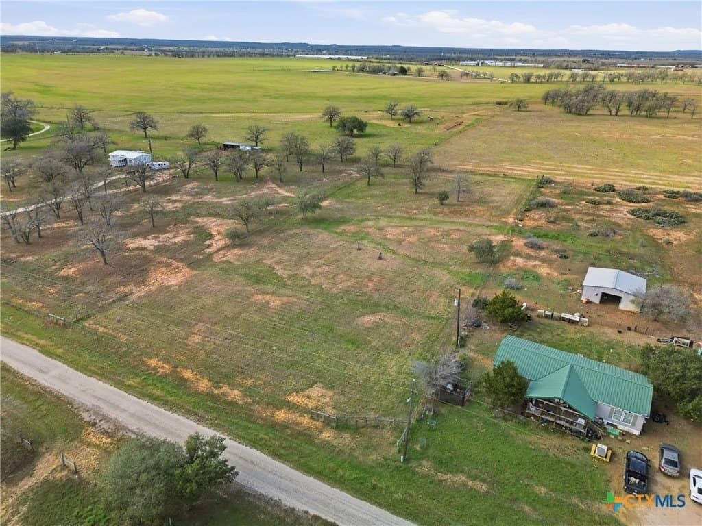 2.14 acres in Gonzales County - photo 9