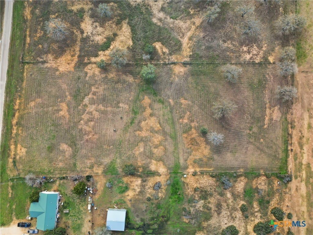 2.14 acres in Gonzales County - photo 10