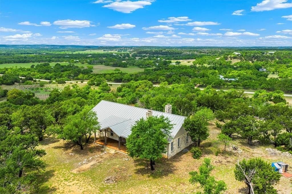 77.59 acres in Gillespie County - photo 2
