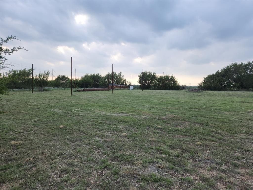 8.23 acres in Erath County gallery image 2