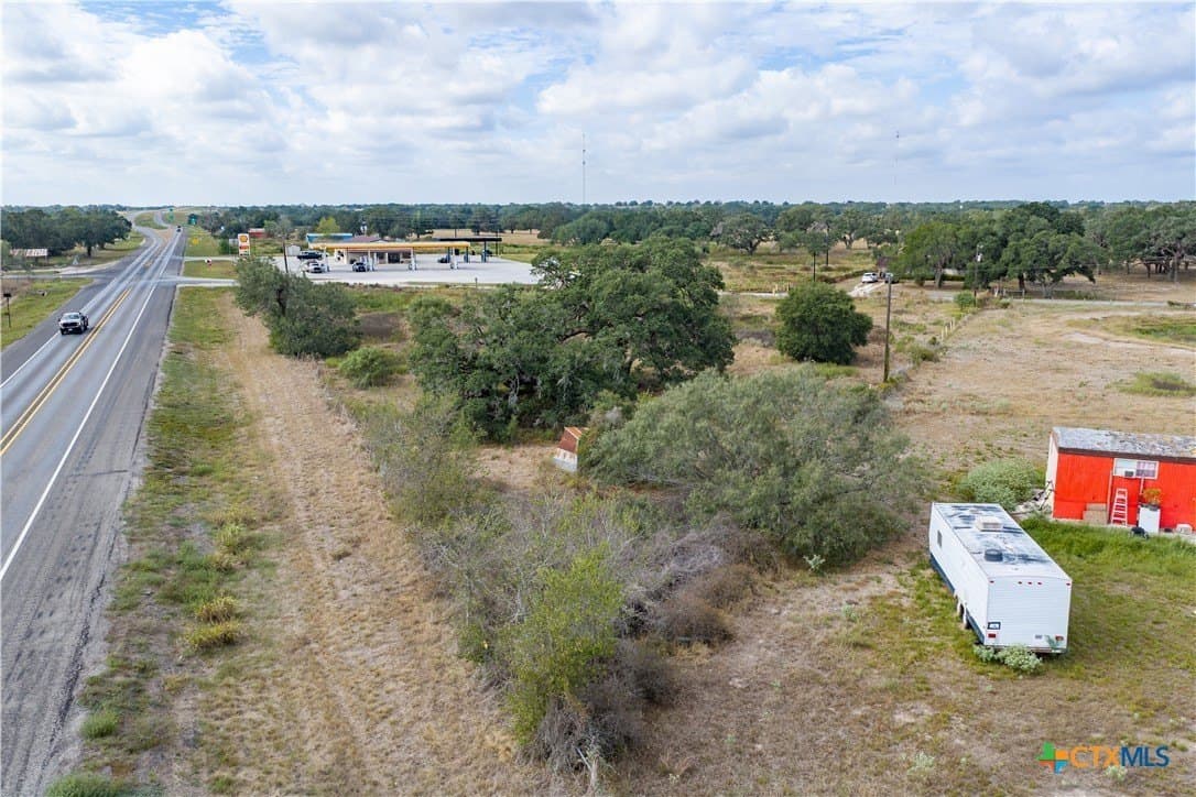1.75 acres in Lavaca County - photo 14