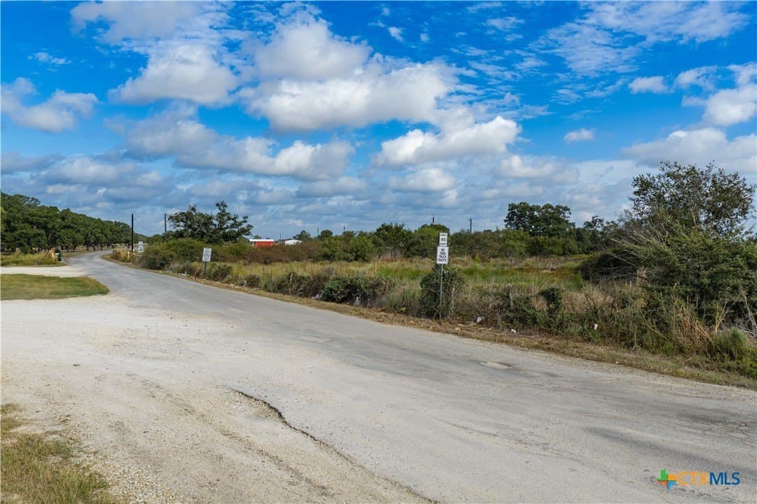 1.75 acres in Lavaca County - photo 8