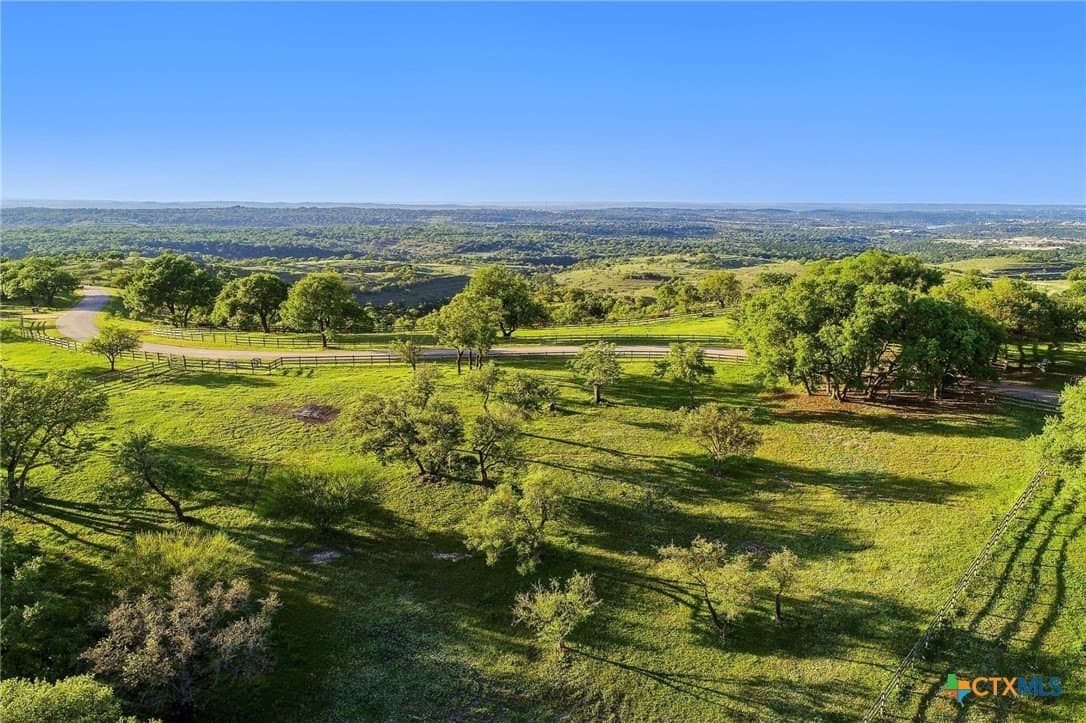 22.14 acres in Travis County gallery image 2
