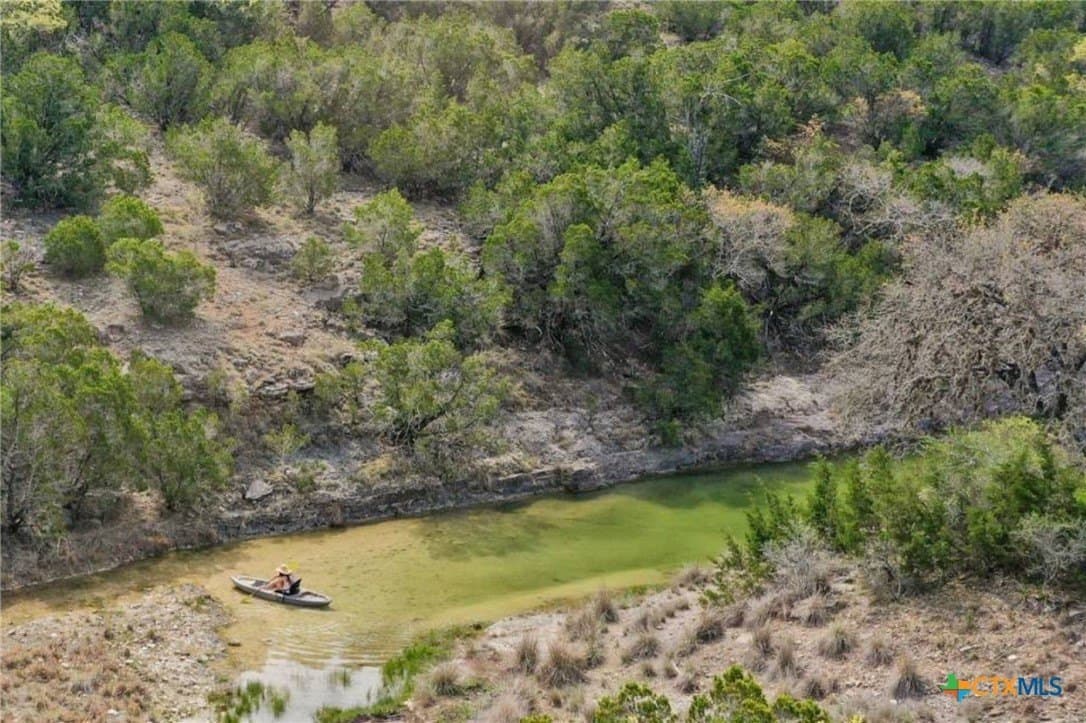22.14 acres in Travis County - photo 15