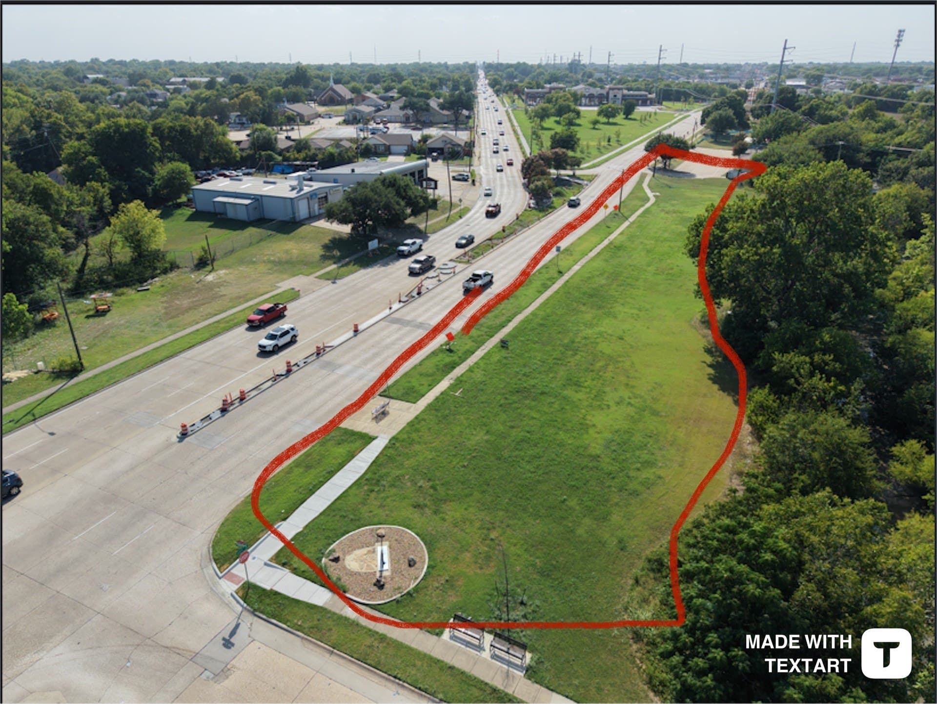 1.5 acres in Dallas County gallery image 2