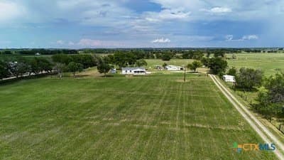 10.45 acres in Guadalupe County gallery image 2