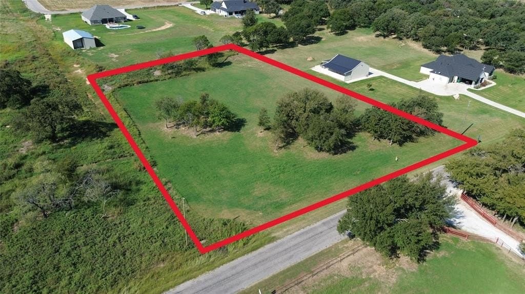 2.14 acres in Hood County gallery image 2