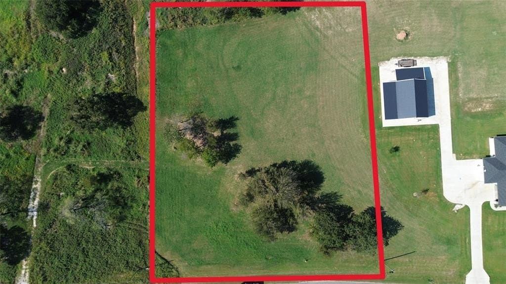 2.14 acres in Hood County