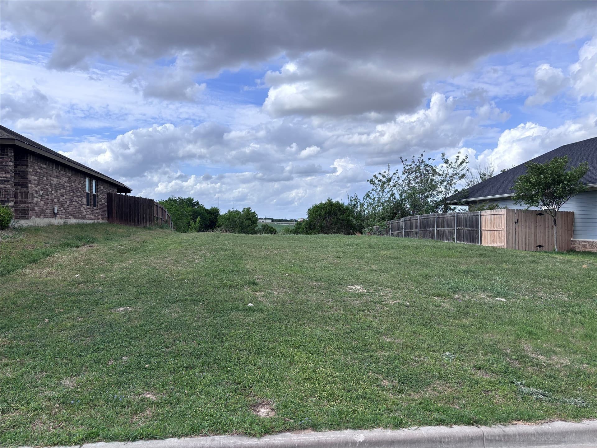 0.19 acres in McLennan County gallery image 3