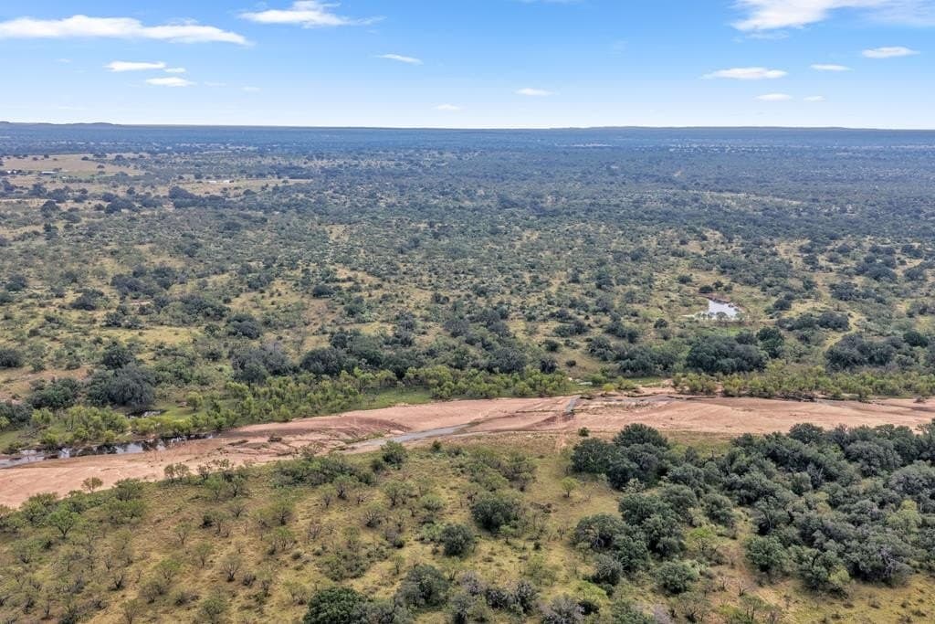 446 acres in Mason County