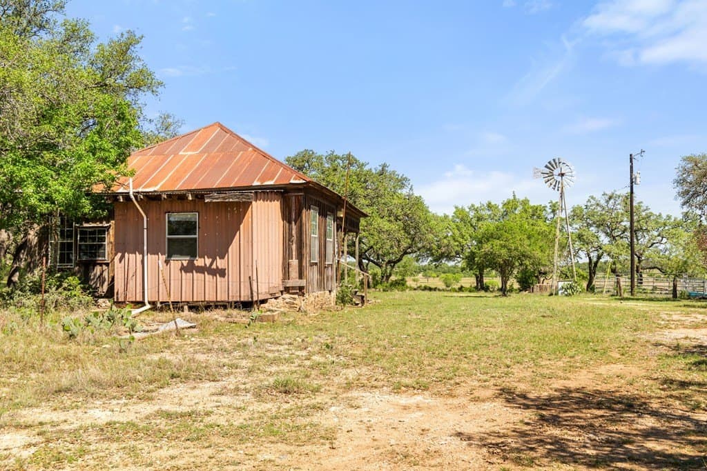 69 acres in Blanco County - photo 9