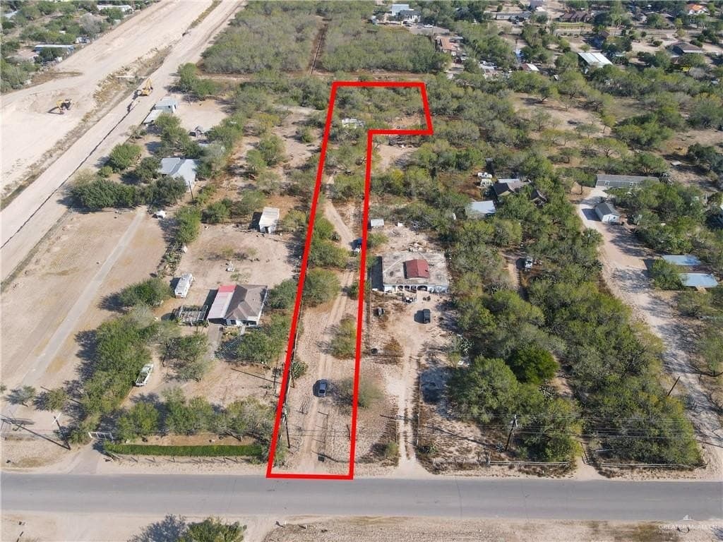 1.01 acres in Hidalgo County gallery image 3