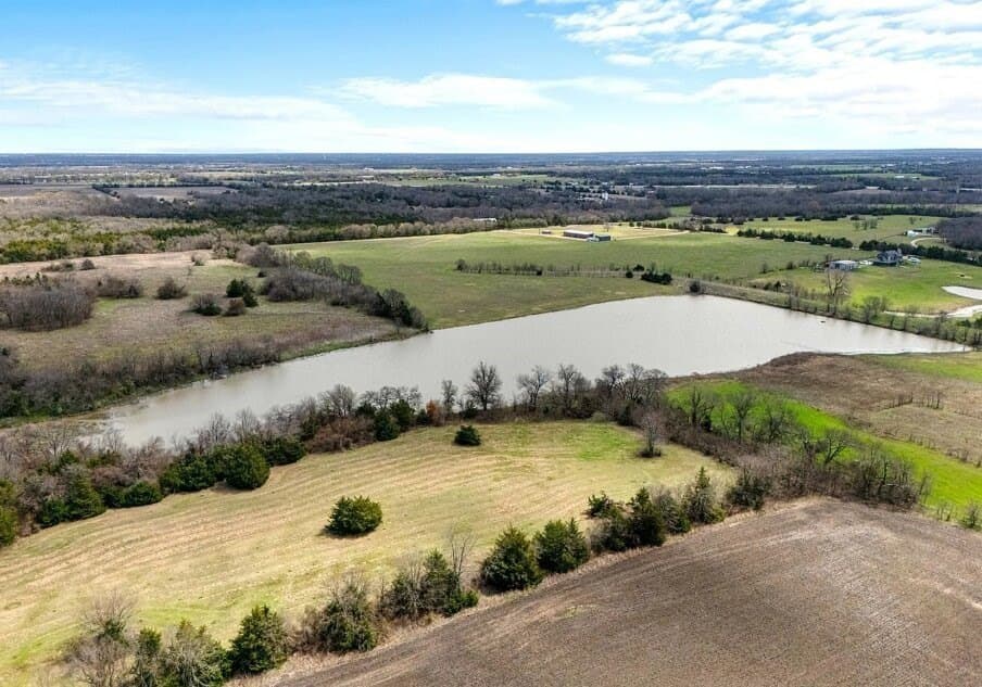 10.3 acres in Grayson County