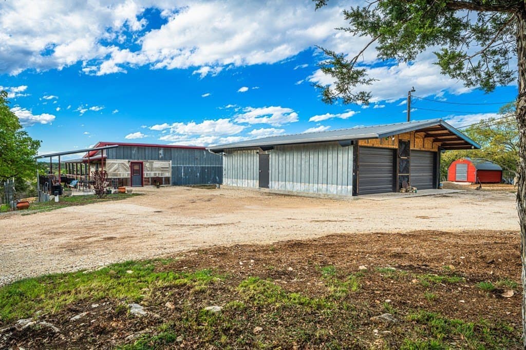 30.95 acres in Kerr County - photo 12